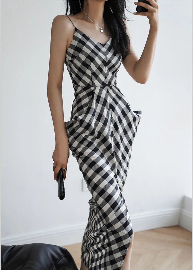 Brief Black White Plaid V Neck Patchwork Slim Maxi Dresses Sleeveless LY2706