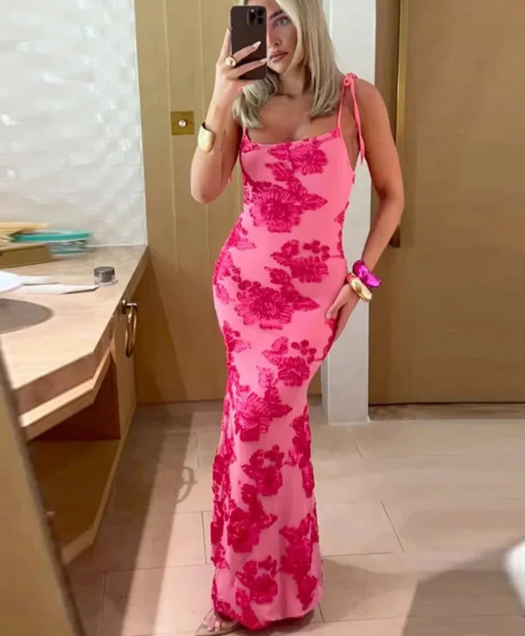 Carli - Flattering summer dress