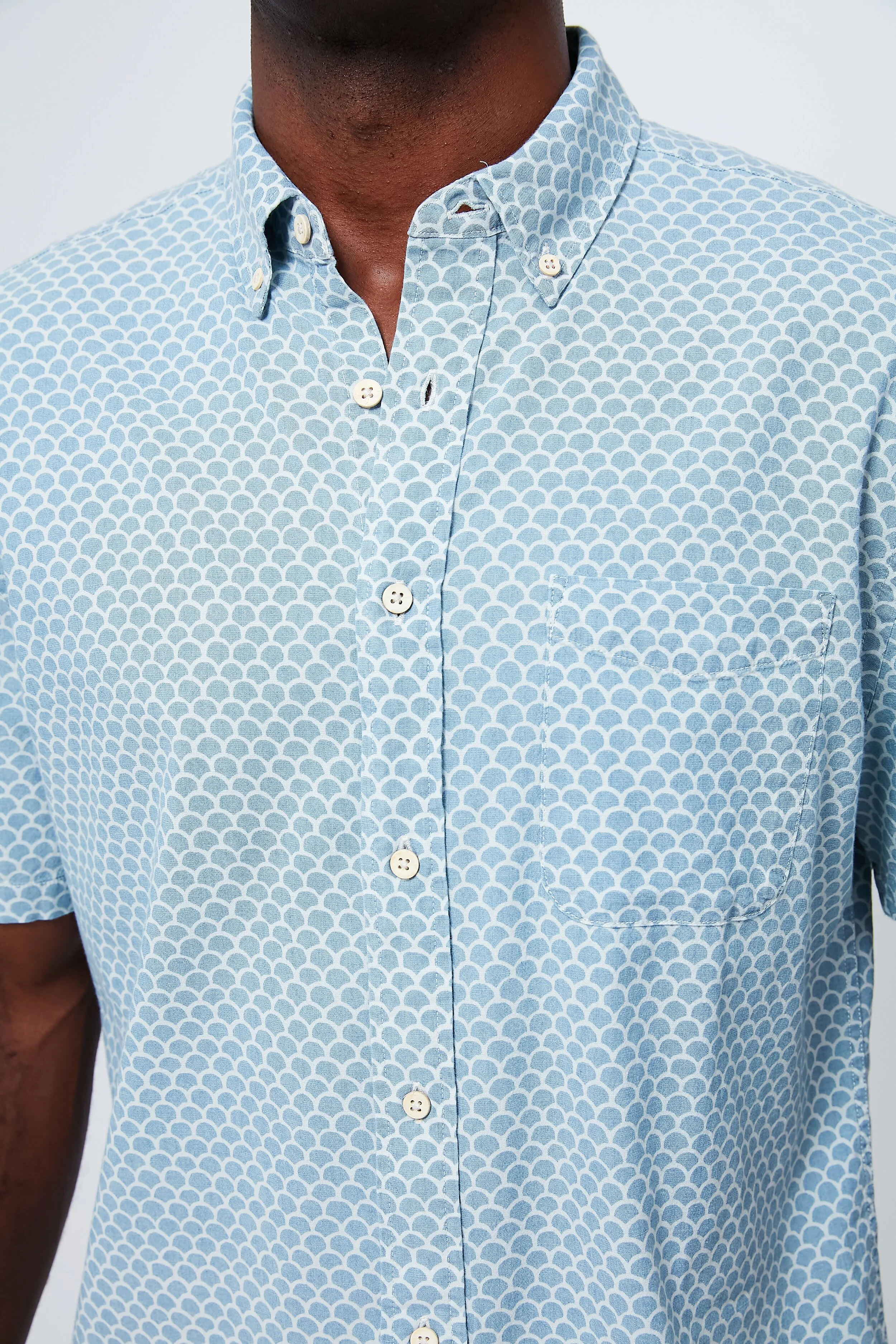 Fish Scale Stretch Playa Shirt