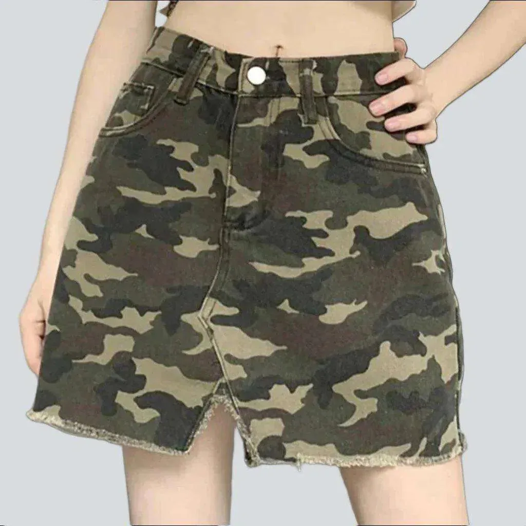 Mini split camouflage denim skirt